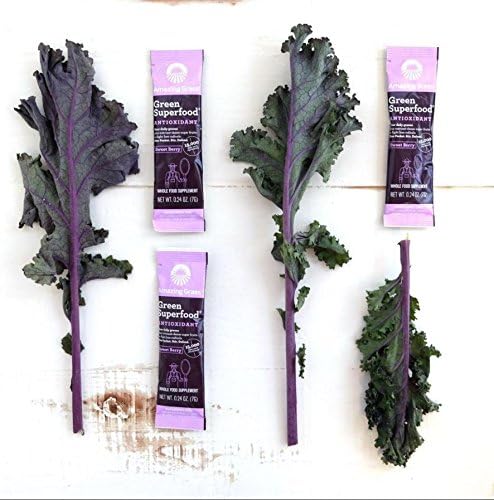 Amazing Grass Greens Superfood Antioxidant: Greens Powder with Organic Spirulina, Beet Root Powder, Elderberry & Probiotics, Sweet Berry, 60 Servings (Packaging May Vary)