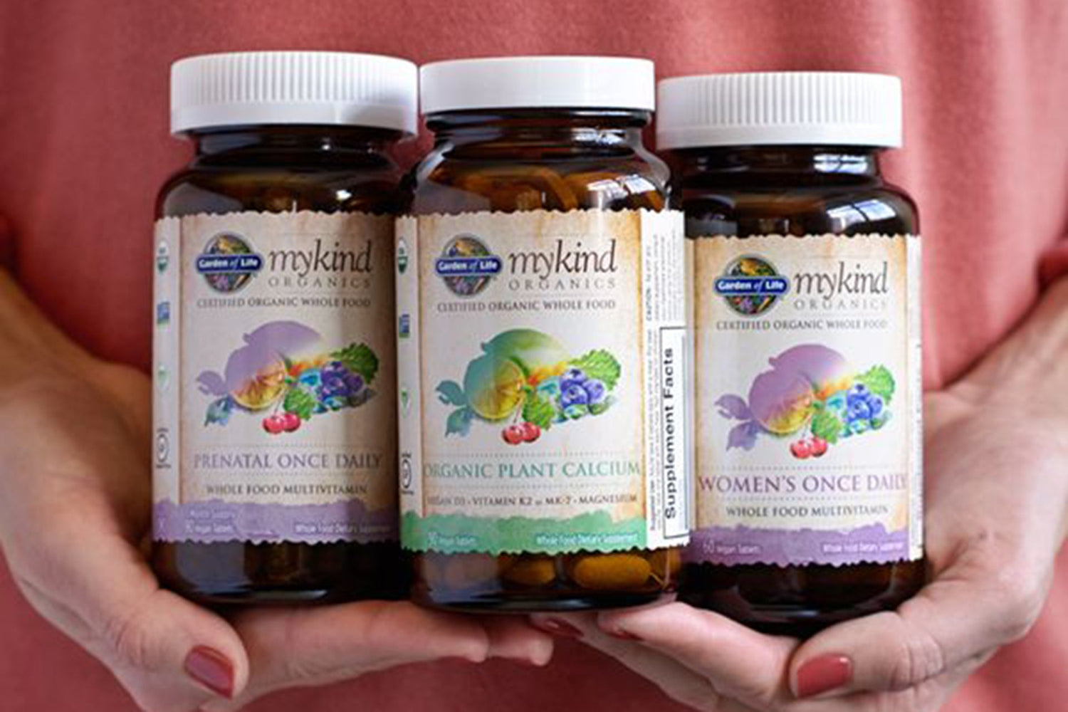 Organic-and-vegan-vitamins-for-women’s-natural-health-and-wellness