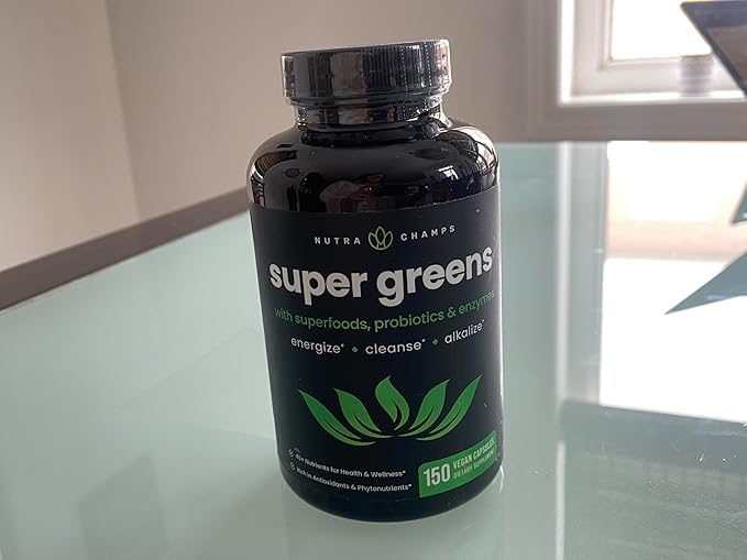 NutraChamps Organic Super Greens Capsules - Alfalfa, Spirulina, Chlorella & More - Antioxidant, Digestive Enzyme & Probiotic Blends - 150 Green Superfood Capsules